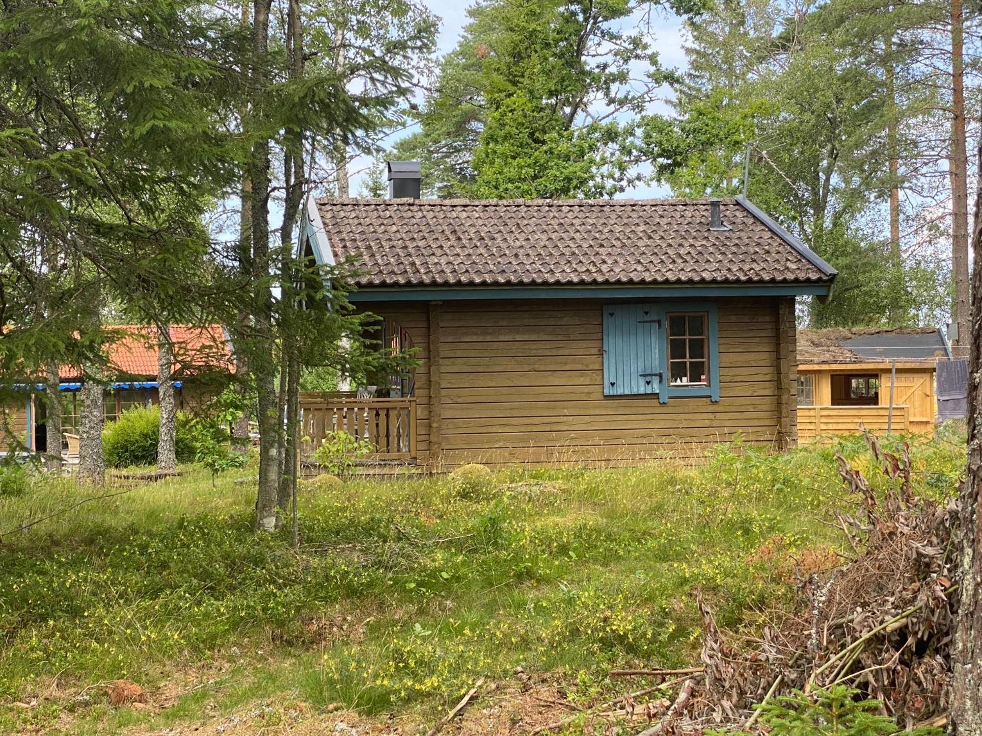Timrad Stuga I Kanten Av Skogen Med Spa Moejlighet Mullsjo Bagian luar foto