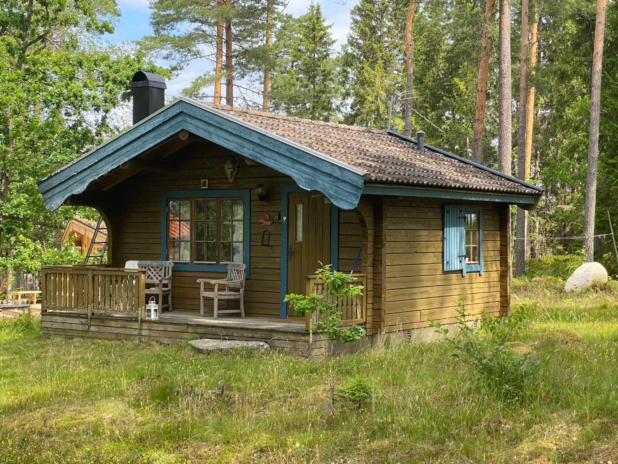 Timrad Stuga I Kanten Av Skogen Med Spa Moejlighet Mullsjo Bagian luar foto