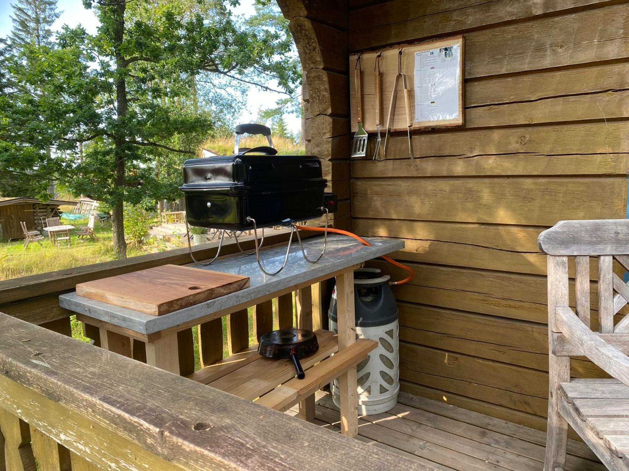 Timrad Stuga I Kanten Av Skogen Med Spa Moejlighet Mullsjo Bagian luar foto
